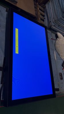 Affichage numérique extérieur 32 pouces, étanche IP66, collage optique complet, 3000 nits, avec montage mural